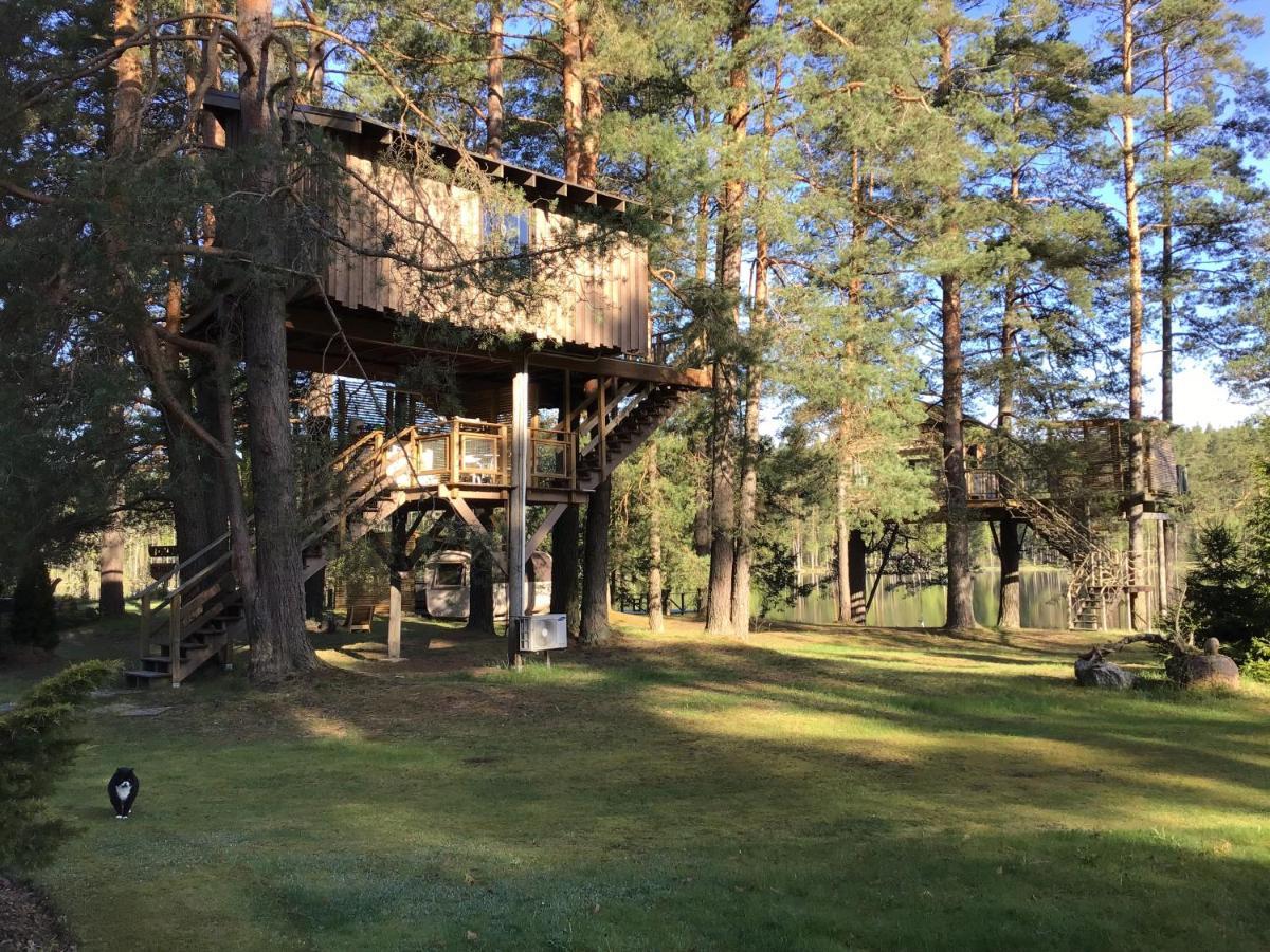 Treehouse Ciekurs Villa Dukuri Luaran gambar